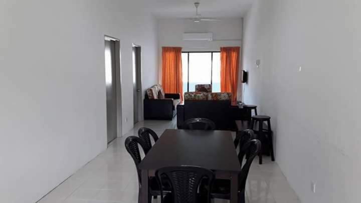 Homestay Lot 10 Pangkor Pekan Pangkor Екстериор снимка